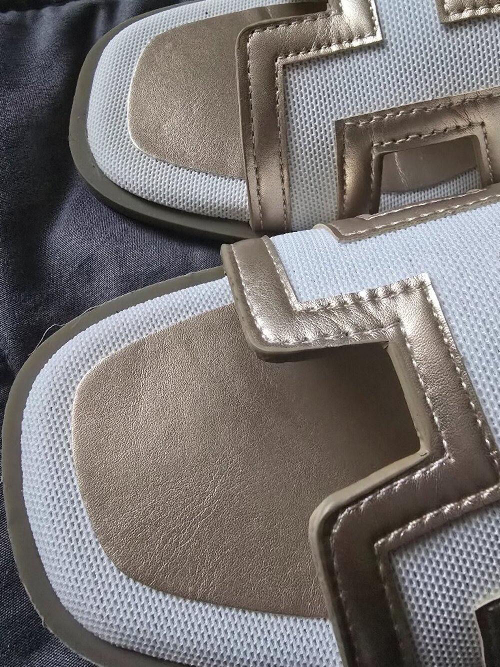 Fashionnova Endless Fun Flat Sandals - Gold (Sz 7) - Picture 6 of 7